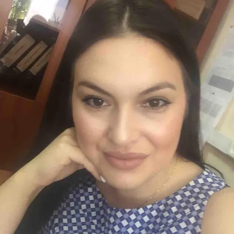 Алина Епифанова