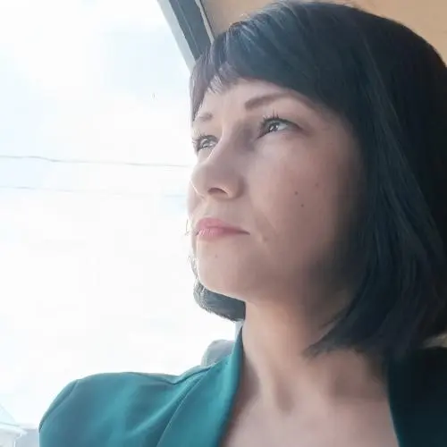 Милена Попова