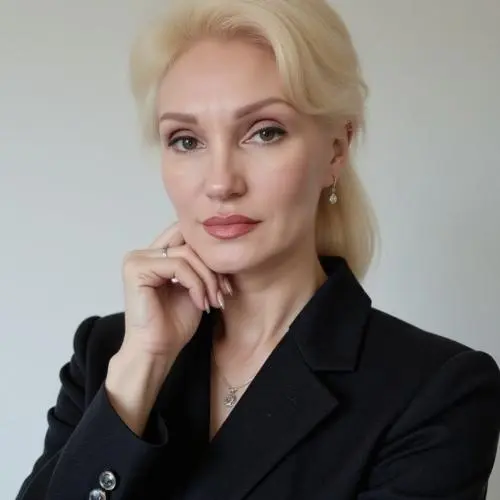 Леонора Лобанова