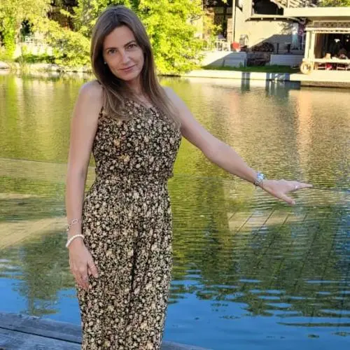 Анна Шапошникова