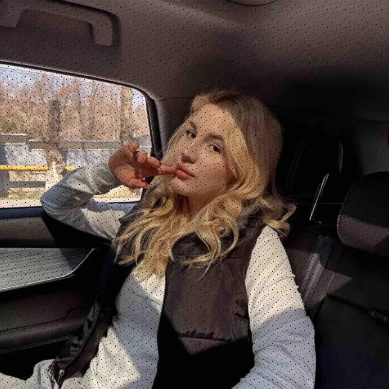 Полина Сергеева