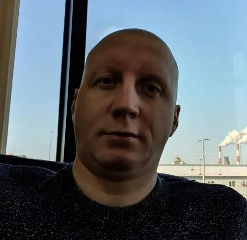 Денис Астаркин