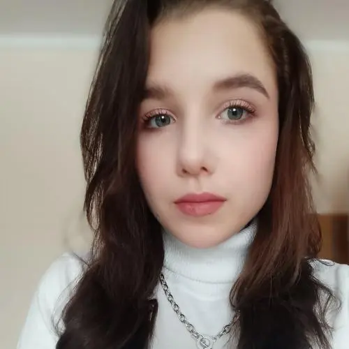 Алёна Дмитриева