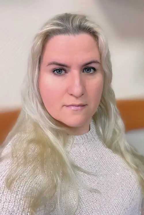 Елена Синюшина