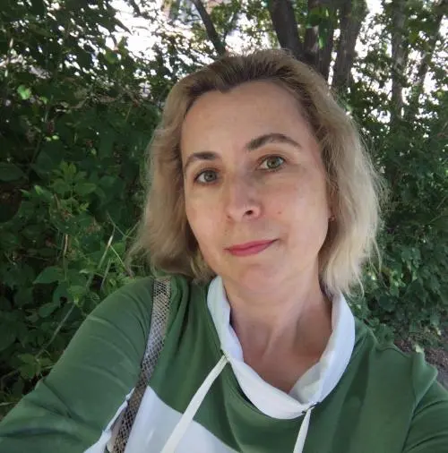 Елена Отмахова