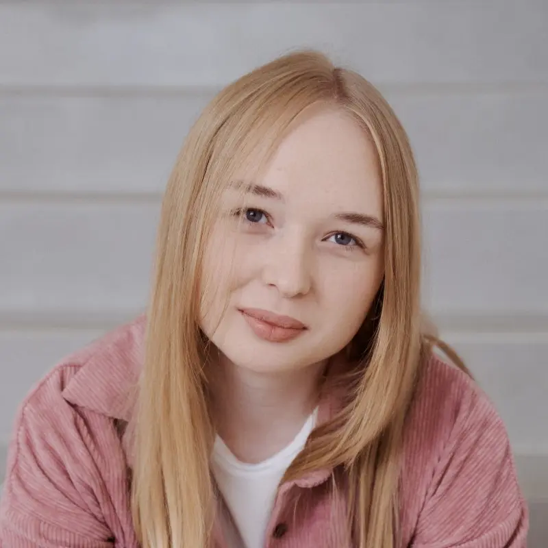 Анна Лелекова
