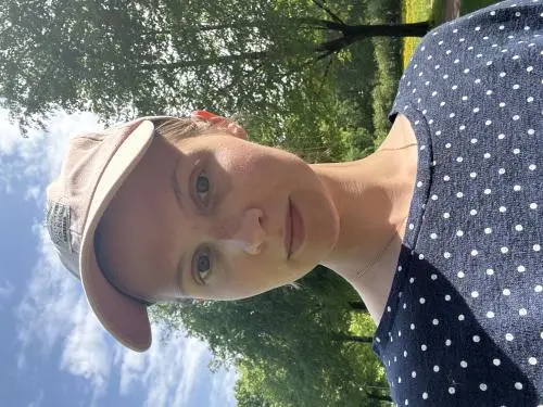 Анна Азикова