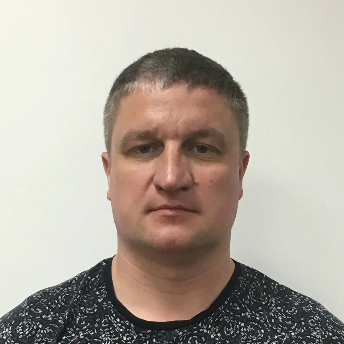 Денис Лосиков