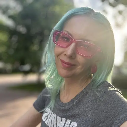 Лана Фролова