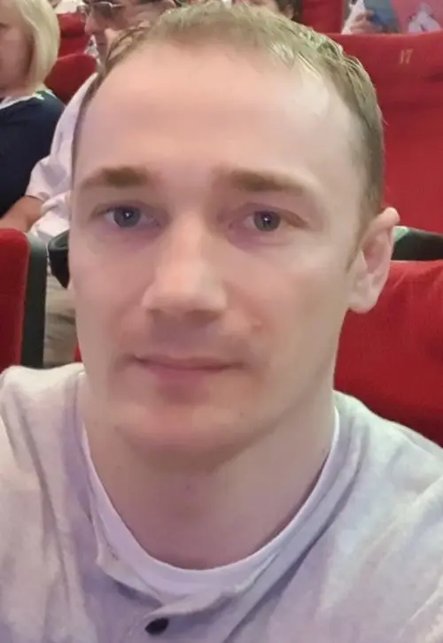 Артем Зелинский