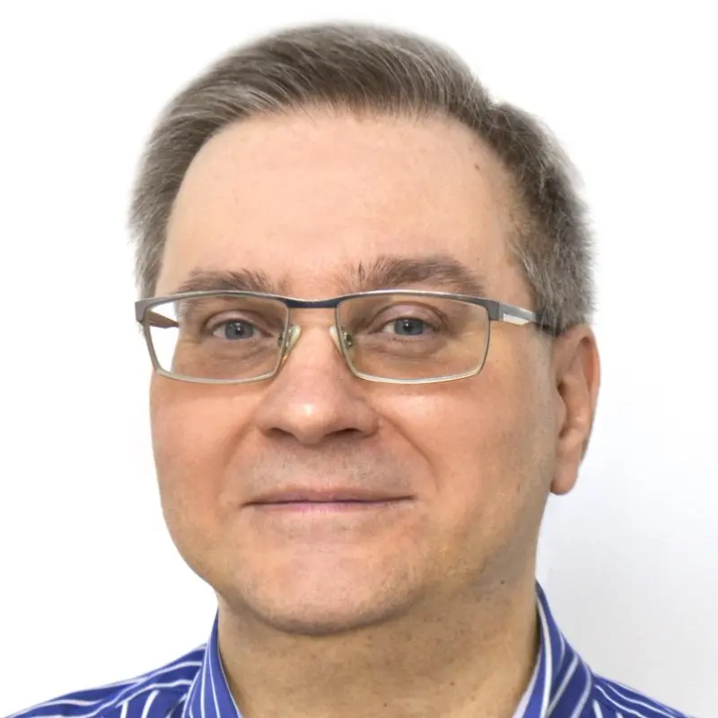 Дмитрий Мартиросов