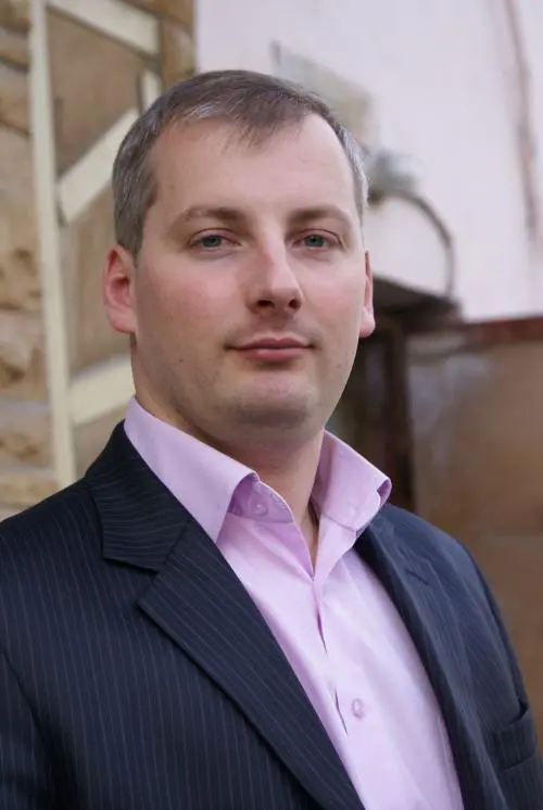 Сергей Фролов