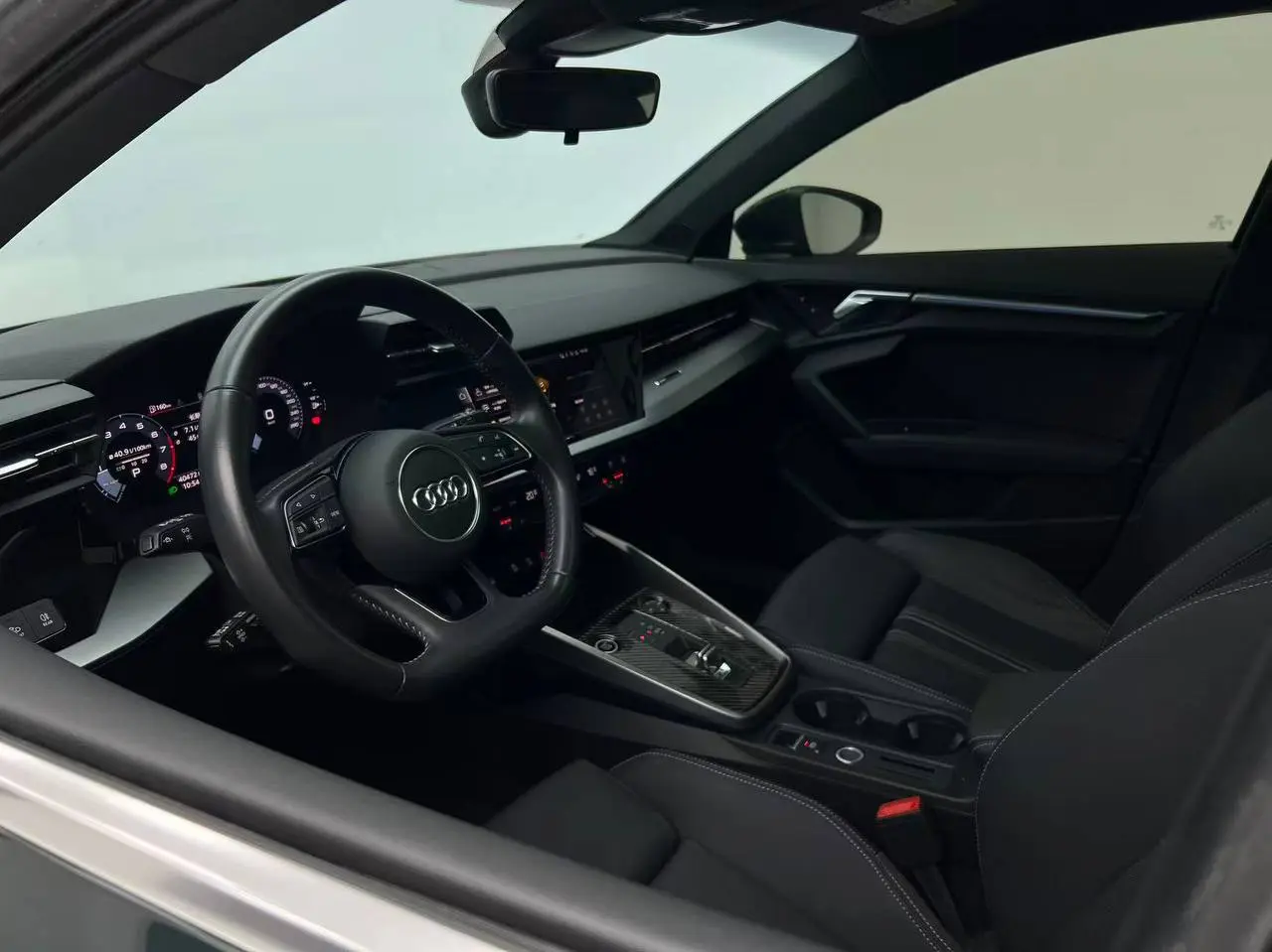🇨🇳 Audi A3 Sportback — подобрали для клиента в Китае!
Нашли интересный экземпляр в красивом тёмно-зелёном цвете, с хорошей комплектацией и небольшим пробегом.
Audi A3 35 TFSI
Год выпуска: 07 | Сетка — социальная сеть от hh.ru