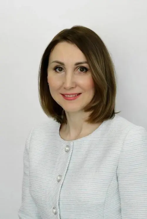 Елена Теплова