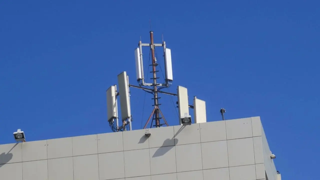 В Москве с 27 по 29 октября возможны ограничения работы мобильного интернета
Временные ограничения будут вводиться в пределах Третьего транспортного кольца | Сетка — социальная сеть от hh.ru