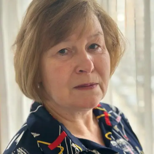Светлана Сазонова