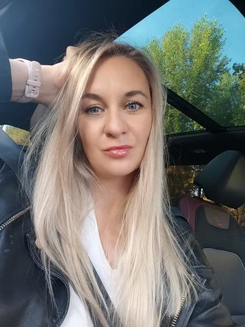 Анна Картель