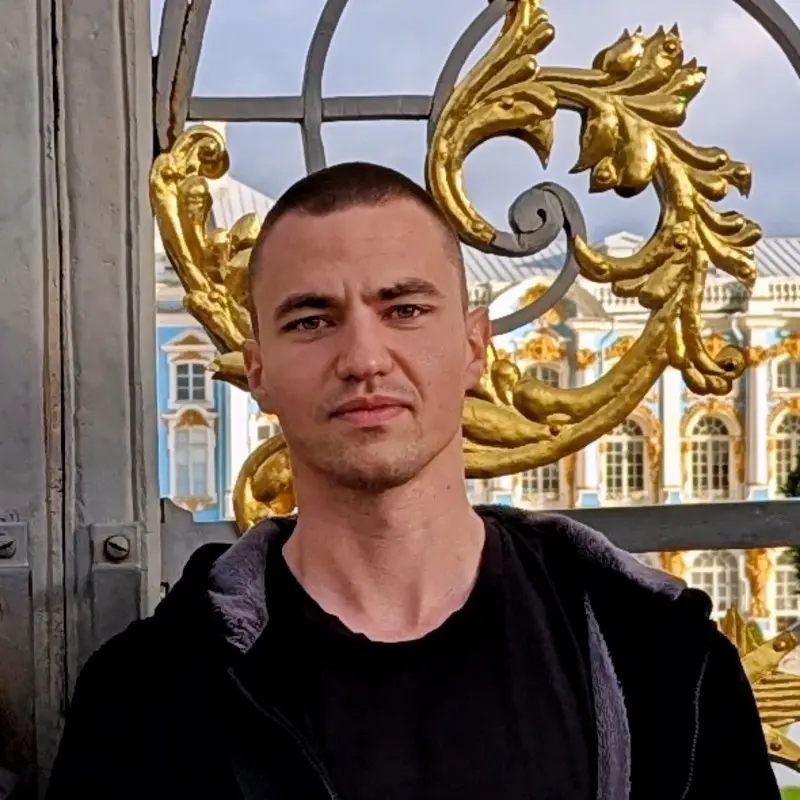 Александр Иванов