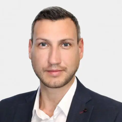 Александр Титов