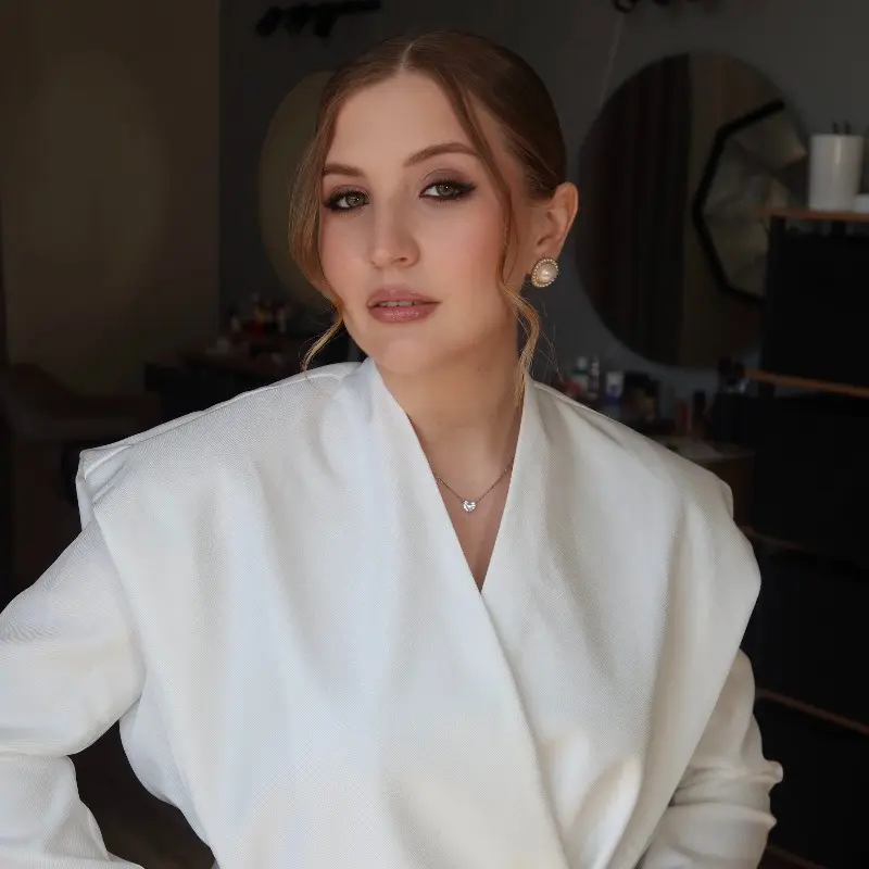 Екатерина Нежид