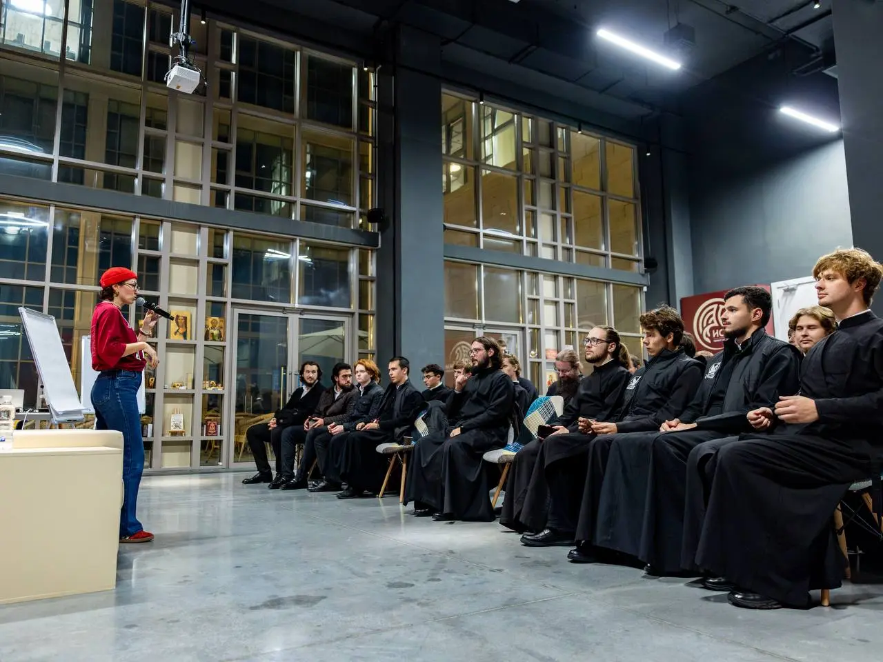 🏛️ Студенты Таврической духовной семинарии посетили мастер-класс по ораторскому искусству
26 октября 2026 года студенты Таврической духовной семинарии посетили мастер-класс по ораторскому искусству от... | Сетка — социальная сеть от hh.ru