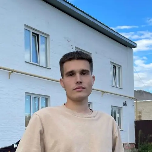 Дмитрий Мартынов