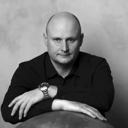 Дмитрий Сарафонов