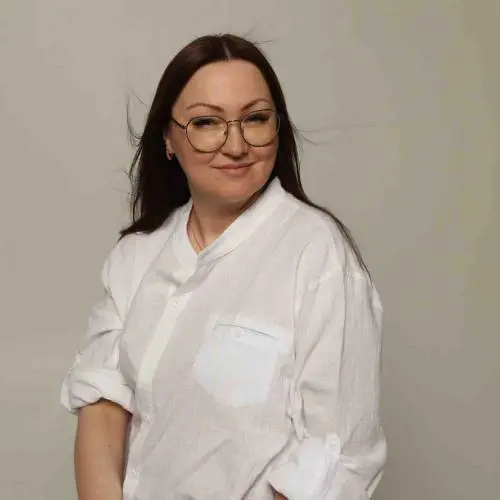 Елена Ковалева