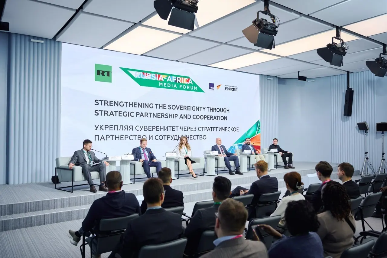 Корпорация «Синергия» при поддержке компании «Иннопрактика» открывает сеть колледжей рабочих профессий в Африке.
Первое учебное заведение заработает в Танзании уже в ноябре | Сетка — социальная сеть от hh.ru