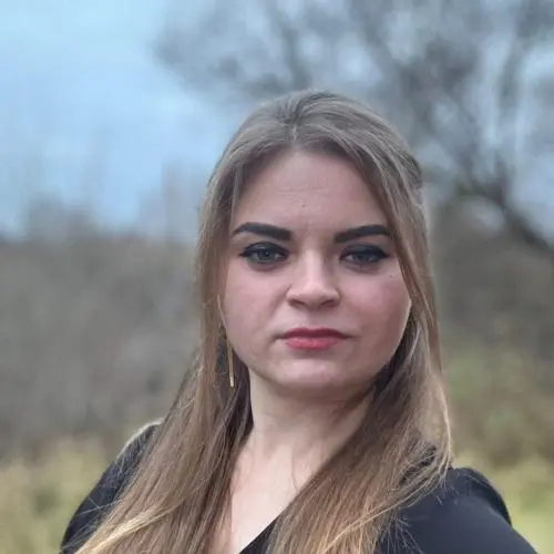 Юлия Никулина