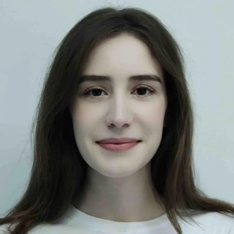 Полина Елясова