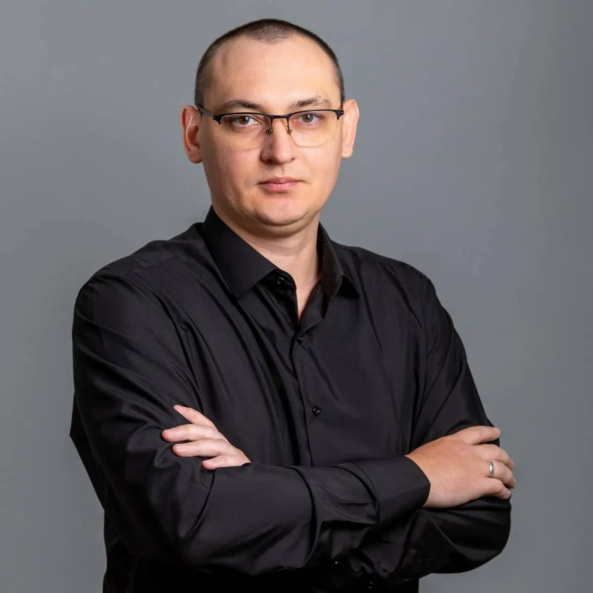 Руслан Фирстов