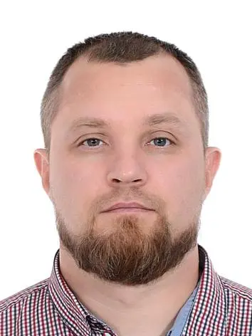 Денис Савельев