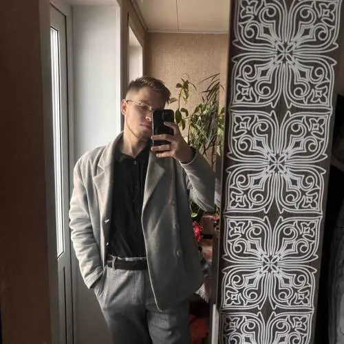 Дмитрий Фрик