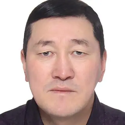 Юрий  Ховалыг