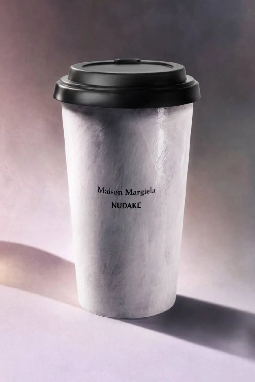 Maison Margiela и корейская кондитерская NUDAKE выпустили первую совместную коллекцию – чайную. Называется OOPS и отражает идею «одного чаепития на двоих» | Сетка — социальная сеть от hh.ru