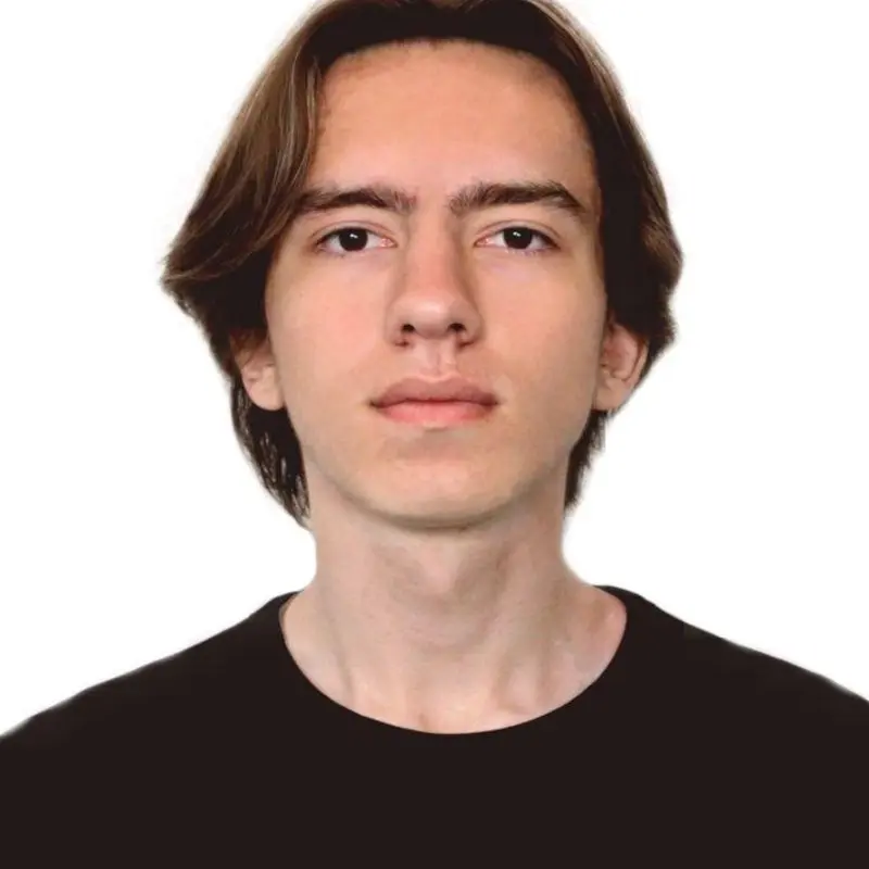 Владислав Арепьев