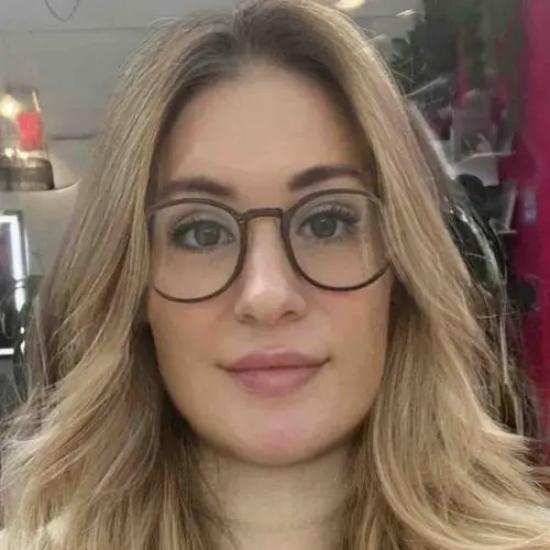 Юлия Леонтьева
