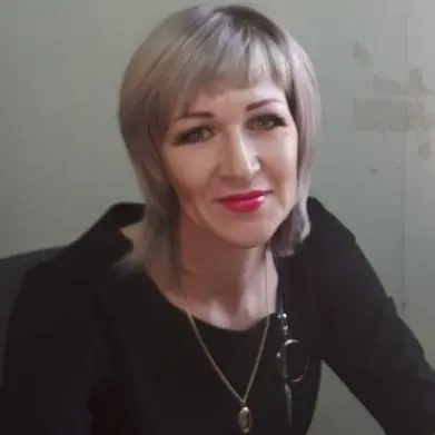 Елена Семенова