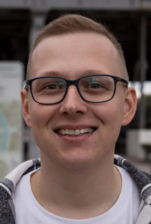 Валерий Тихомиров