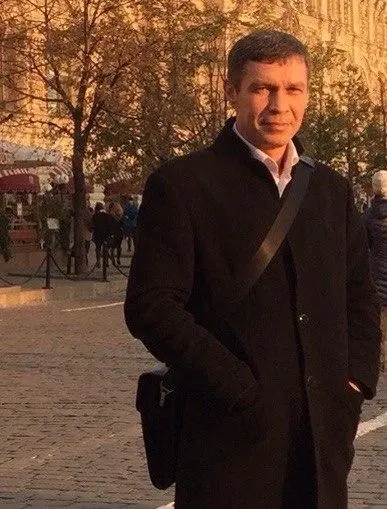Александр Маслов