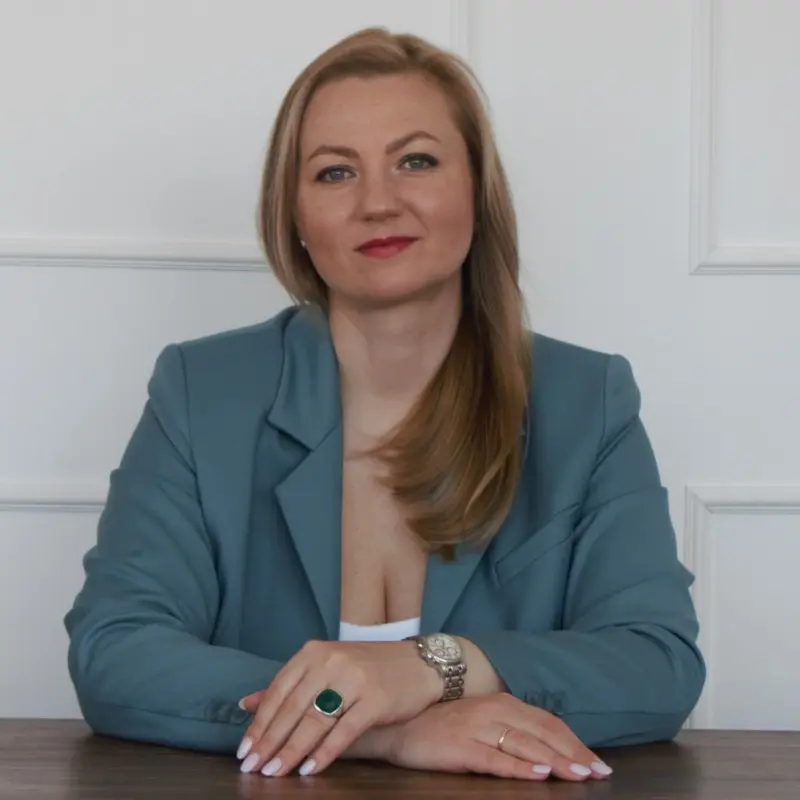 Марина Лутова