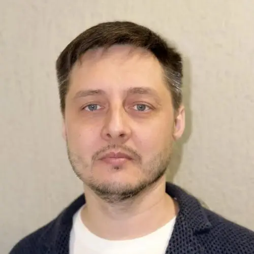 Руслан Мамлеев