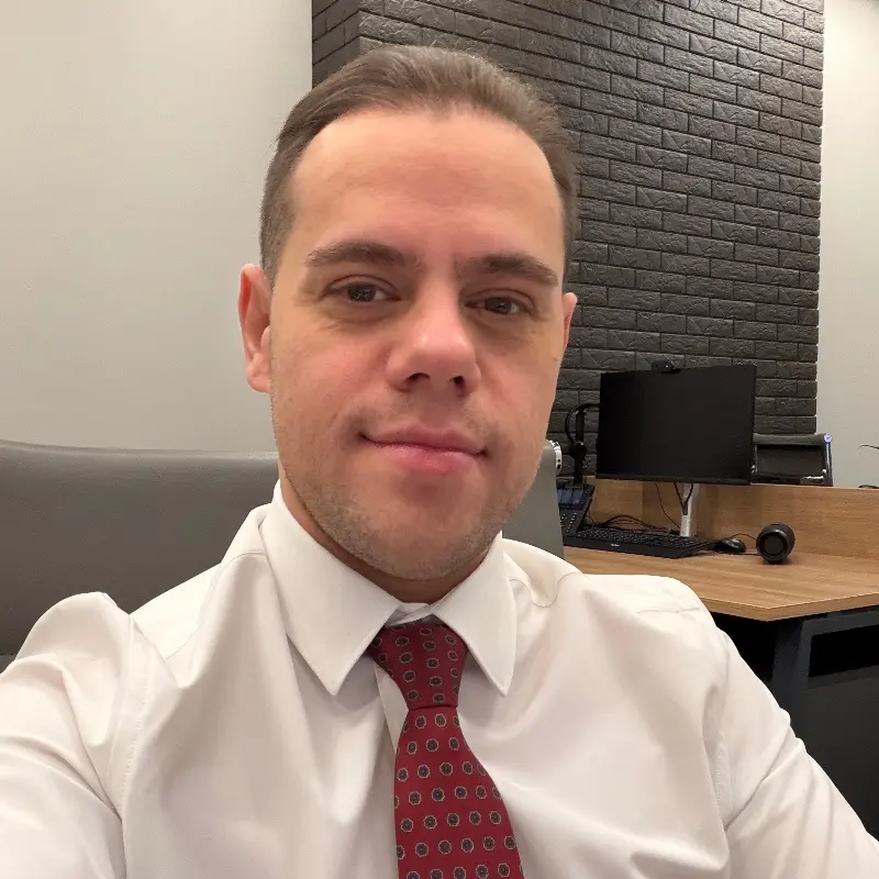 Александр Голеницкий