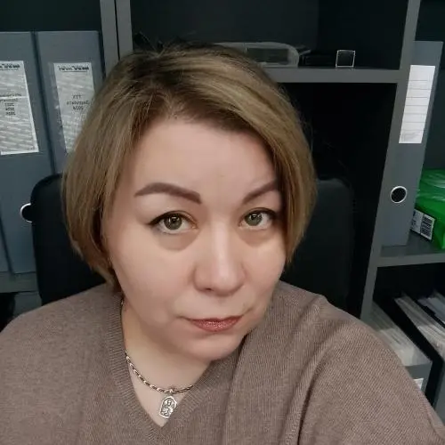 Елена Петрова