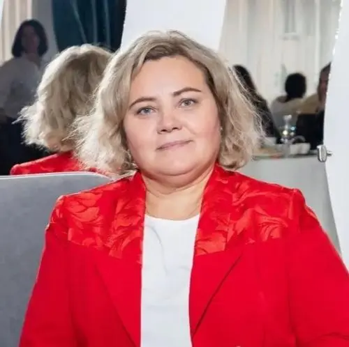 Елена Шишелова