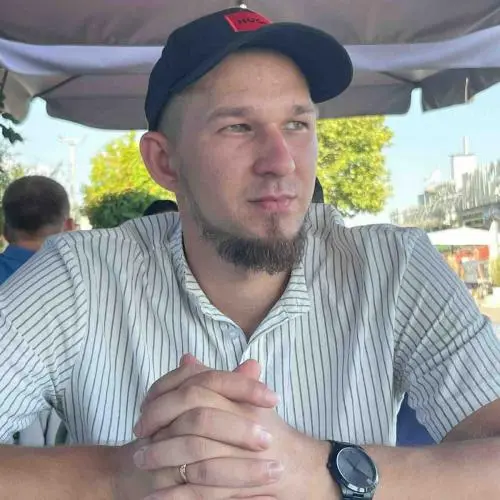Артём Кичатов