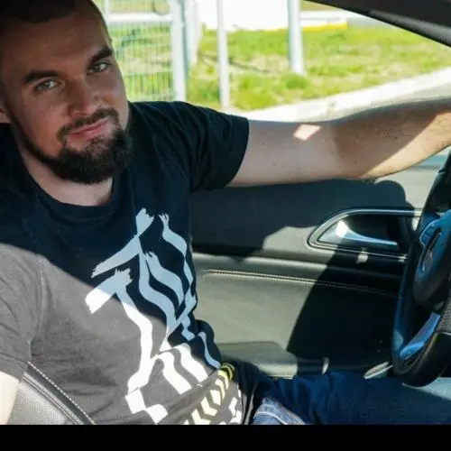Иван Чернышов