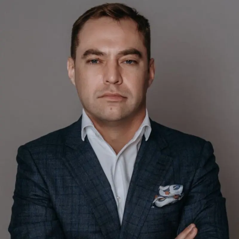Евгений Поляков