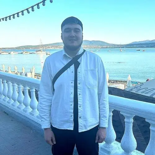 Дмитрий Вешкин